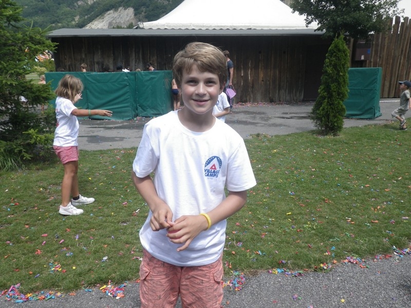 Village Camps International Summer Camp Leysin, Switzerland 2025-08-09 https://www.villagecamps.com/journals_admin/images/695-10-yellowgreeniess (5).jpg